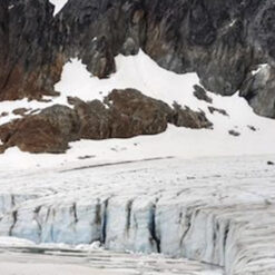 TREKKING GLACIAR OJO DEL ALBINO